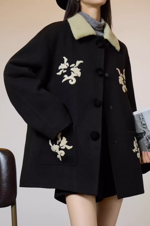 Vintage Embroidered Collar Wool Coat