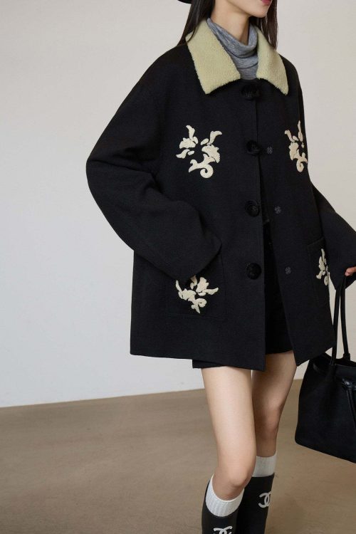 Vintage Embroidered Collar Wool Coat