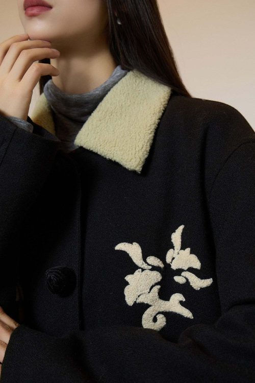 Vintage Embroidered Collar Wool Coat