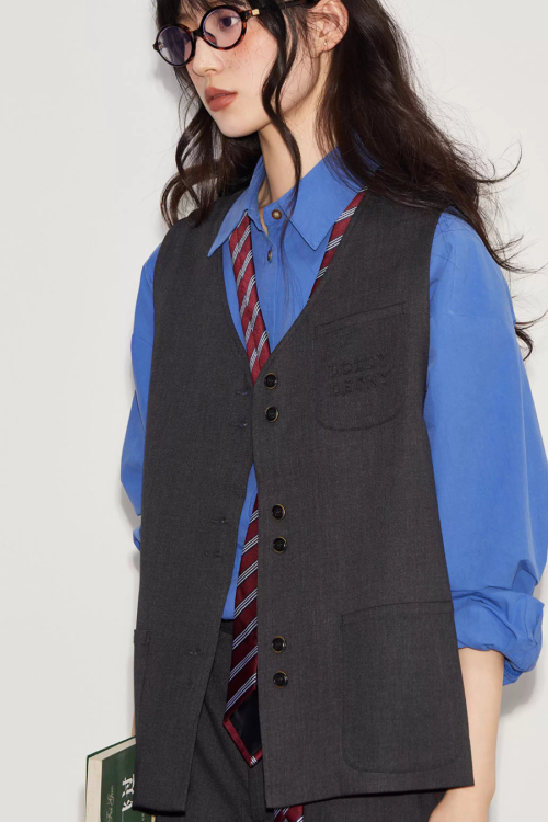 Vintage Wool Vest / Wool Knee-Length Shorts