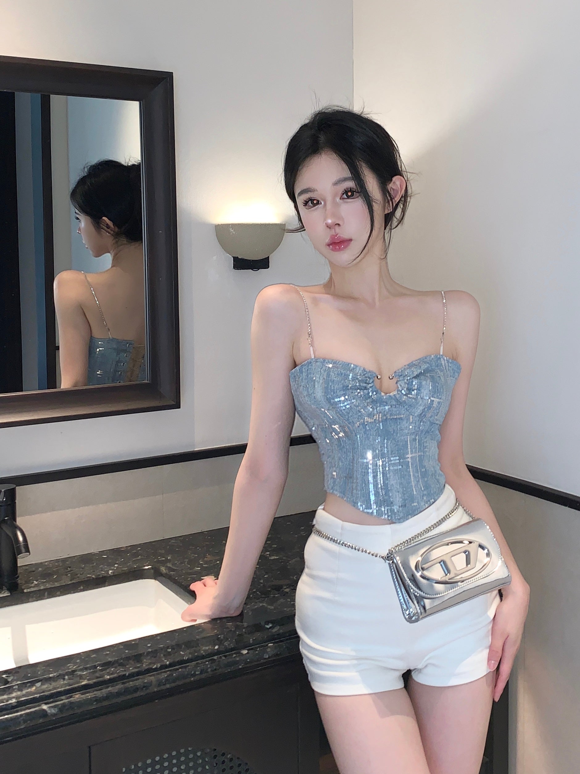 shelly-icy-blue-silver-spaghetti-strap-slim-camisole-cropped-top-4 shelly-icy-blue-silver-spaghetti-strap-slim-camisole-cropped-top-4