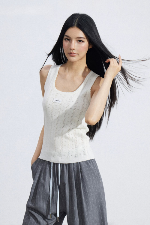 lace-trim-textured-ice-silk-tank-top-4