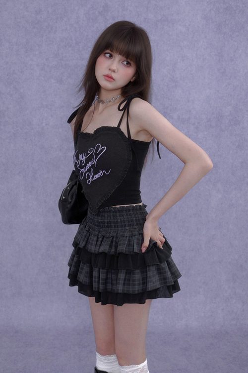 cyber-y2k-heart-graphic-camisole-13