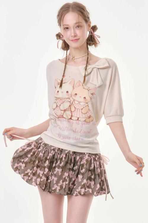 playful-cat-print-bow-top-5