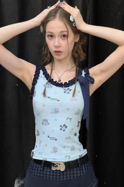 cat-paradise-ruffled-camisole-11