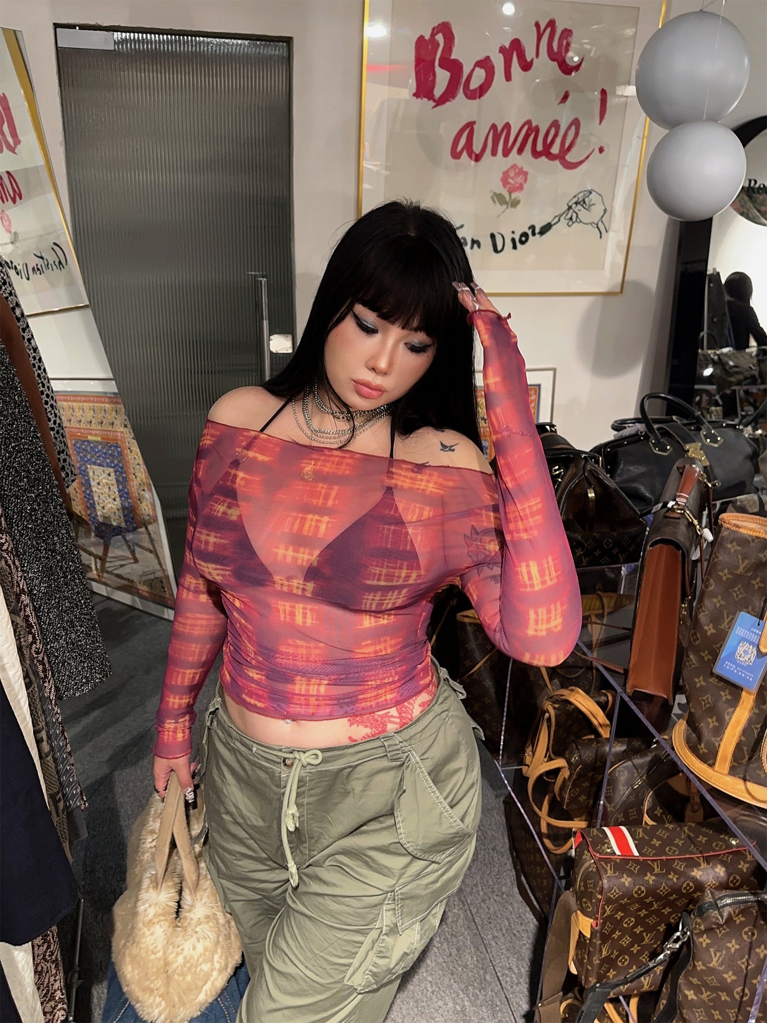 sila-tie-dye-red-black-off-the-shoulder-sheer-long-sleeve-slim-cropped-top-2 Black One Shoulder Going Out Top
