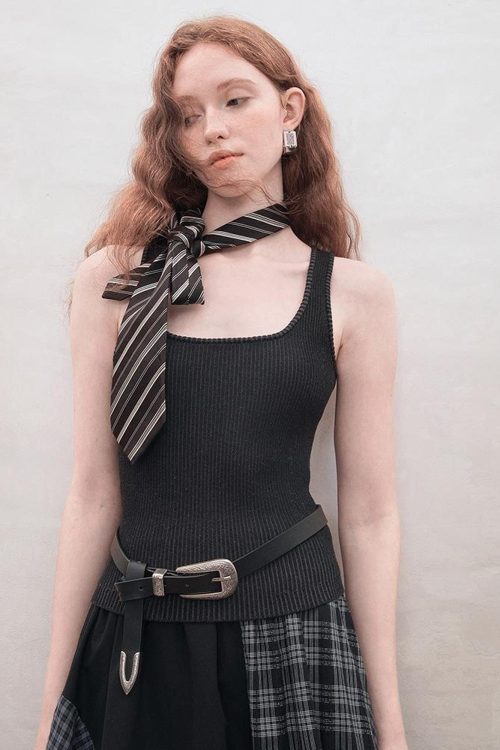 square-neck-ribbed-tank-top-2