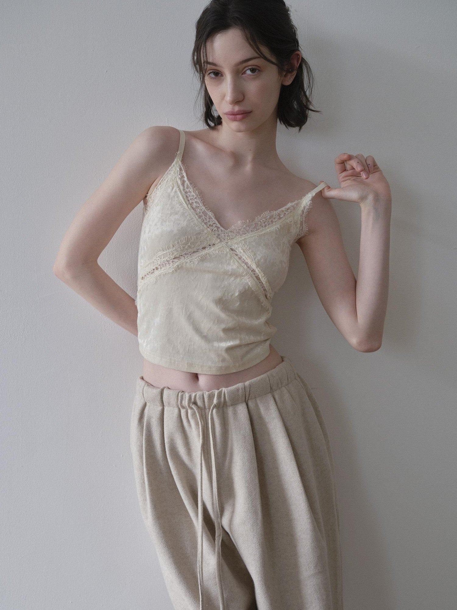 apricot-v-neck-slim-layering-womens-velvet-polyester-blend-lace-camisoles-8 apricot-v-neck-slim-layering-womens-velvet-polyester-blend-lace-camisoles-8