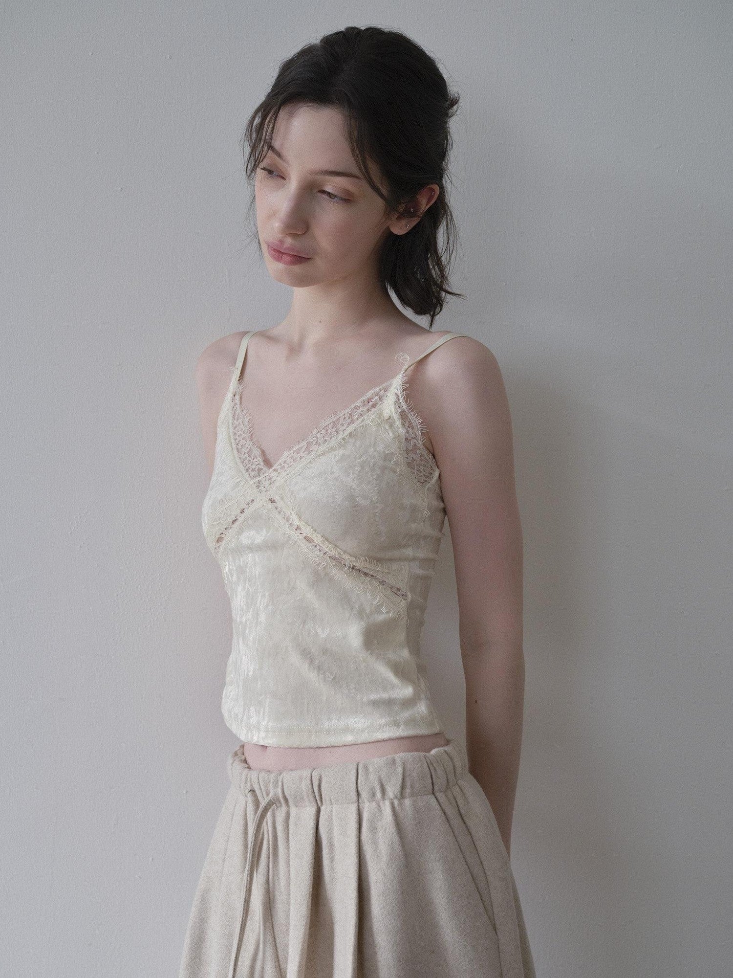 apricot-v-neck-slim-layering-womens-velvet-polyester-blend-lace-camisoles-9 apricot-v-neck-slim-layering-womens-velvet-polyester-blend-lace-camisoles-9