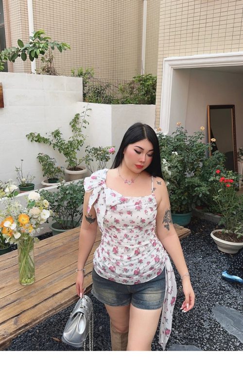 jennie-plus-size-white-floral-french-bow-slim-slip-top-19