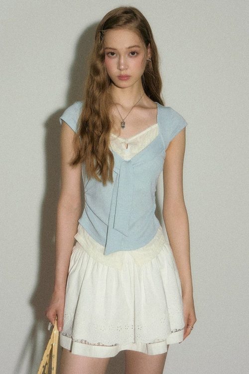 v-neck-lace-trim-top-3