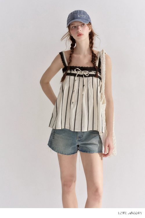 striped-lace-trim-tie-front-camisole-4