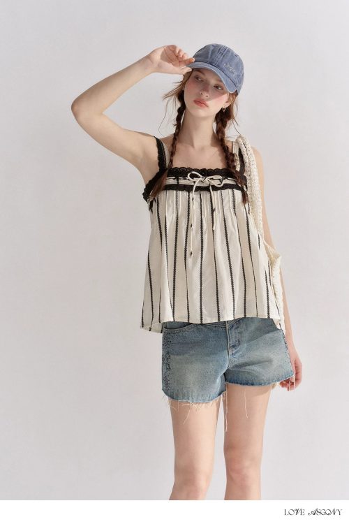 striped-lace-trim-tie-front-camisole-7