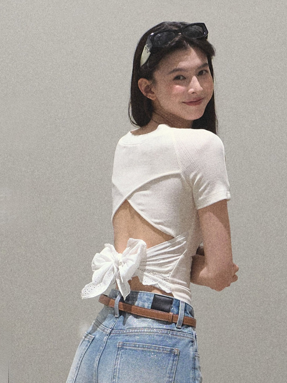 oakmoo-turn-back-glance-bow-backless-slim-fit-t-shirt-7 oakmoo-turn-back-glance-bow-backless-slim-fit-t-shirt-7