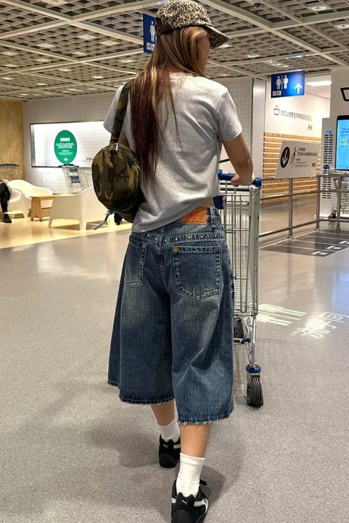 Streetwear Washed Punk Rivets Denim Jorts Outfit Ideas Jorts for Streetwear Washed Punk Rivets Denim Jorts outfit ideas