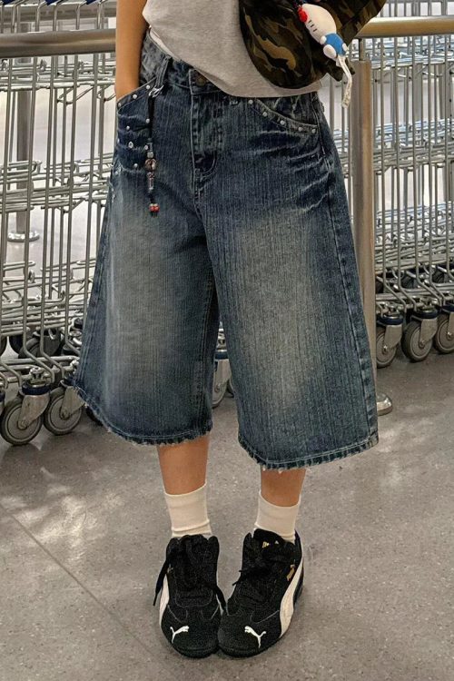 Streetwear Washed Punk Rivets Denim Jorts Outfit Ideas Jorts for Streetwear Washed Punk Rivets Denim Jorts outfit ideas
